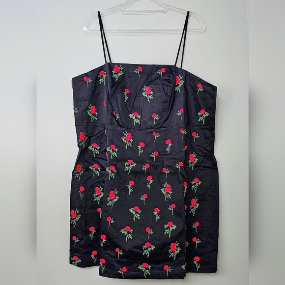 The Brynne 3D Spaghetti-Strap Dress by Maeve Anthropologie, Red Rose Pattern 22W - Picture 6 of 13